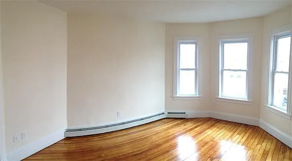 15 Romsey St #3 — Photo 11