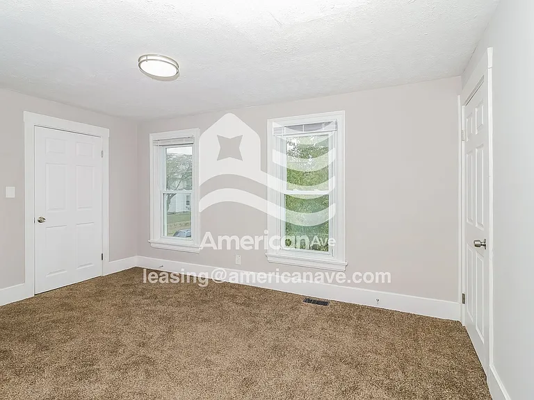 1062646_013_wm_-_bedroom_13241241.jpg