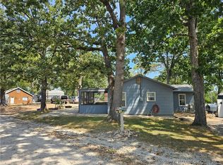 186 High St, Climax Springs, MO 65324