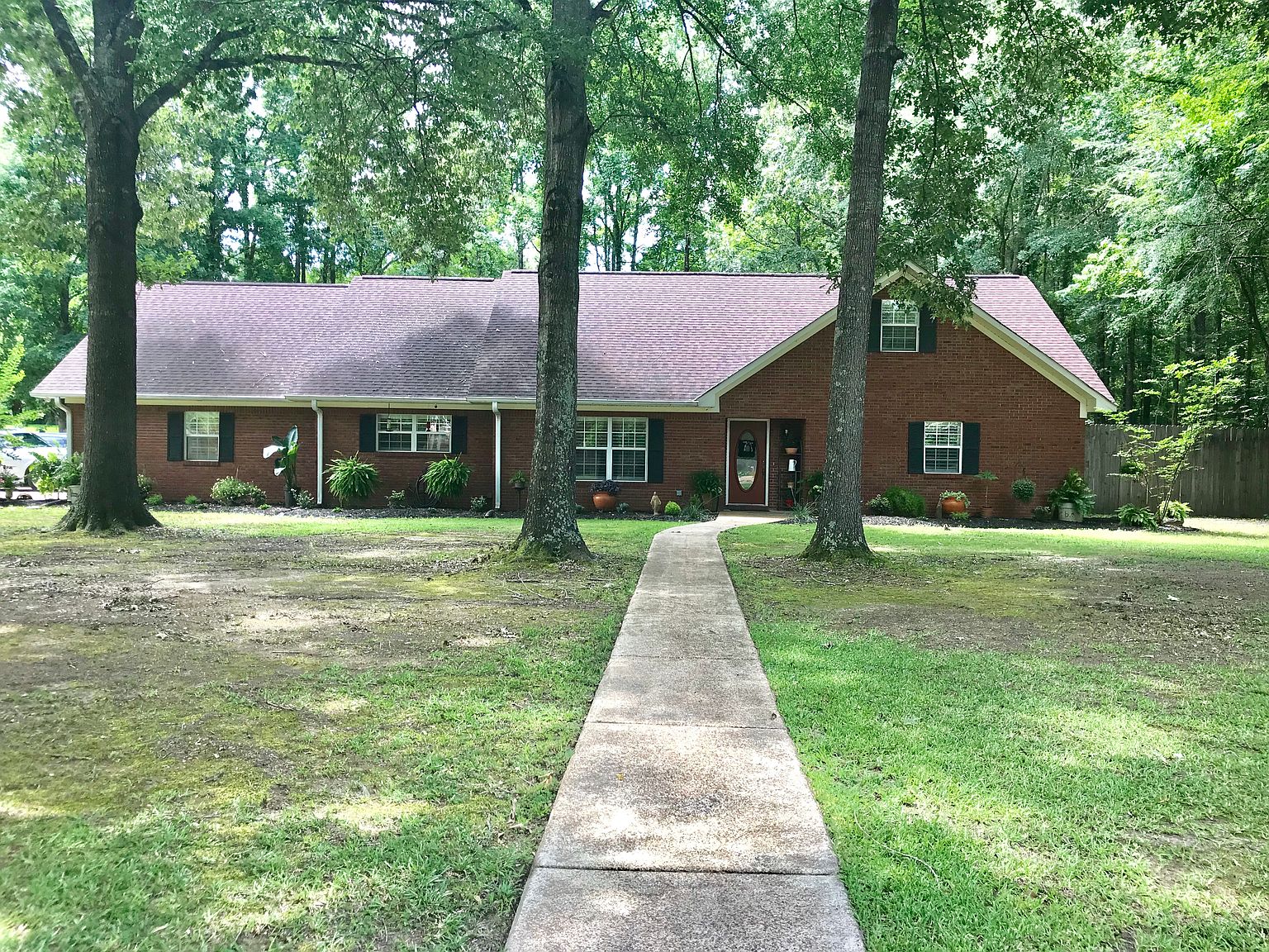 1165 Stonebridge Dr, Grenada, MS 38901 Zillow