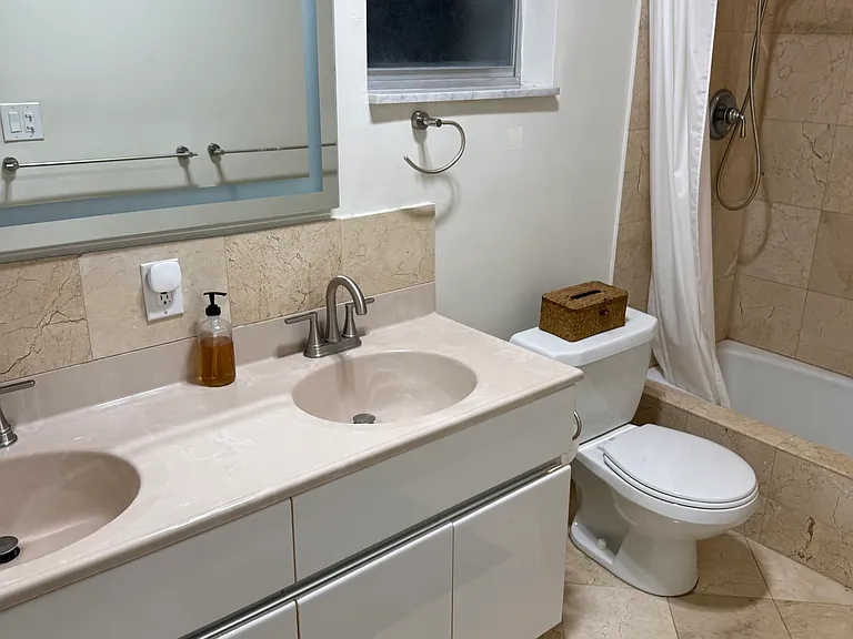 5520 N Ocean Blvd #201 — Photo 2