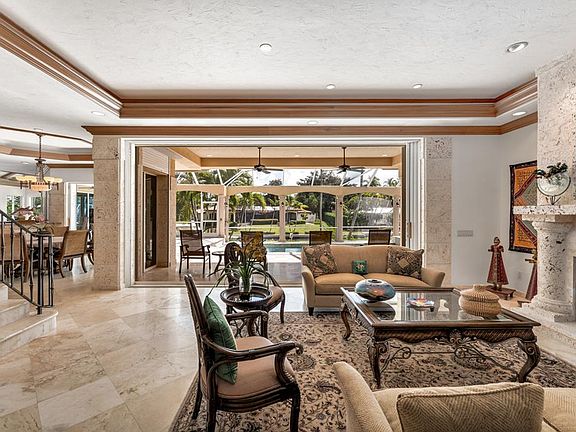 4th image of 5 Sail Point Ln