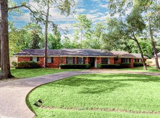 11910 Laurie Ln, Houston, TX 77024