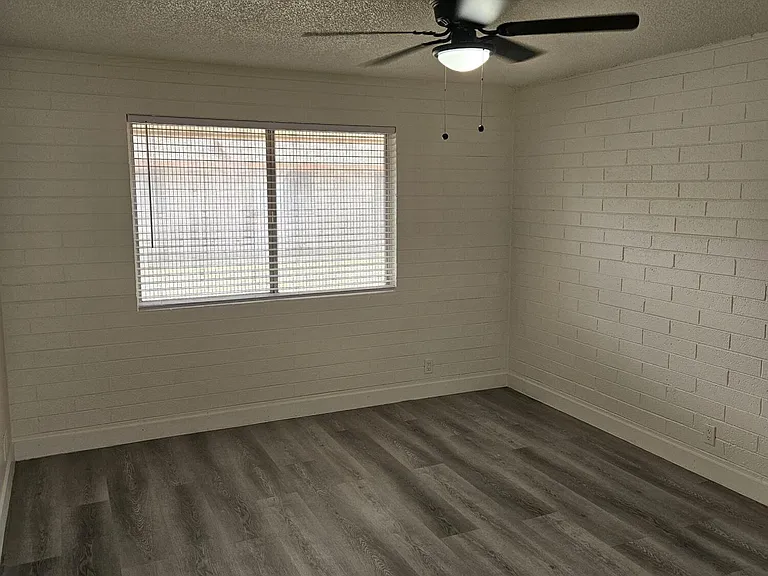 6043 N 23rd Ave #5A — Photo 7