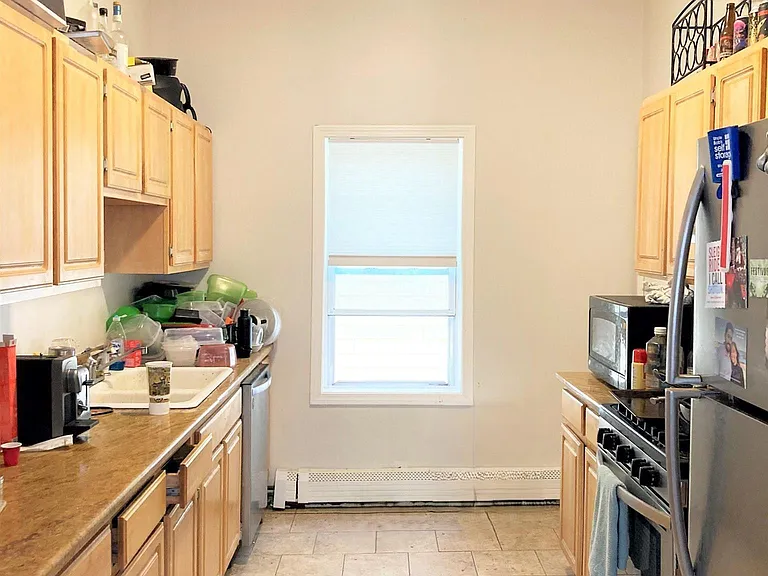 126 Cross St #4 — Photo 6