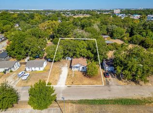 106 Bales St #108, Cleburne, TX 76033
