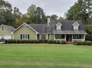 109 Shady Valley Dr, Carrollton, GA 30116