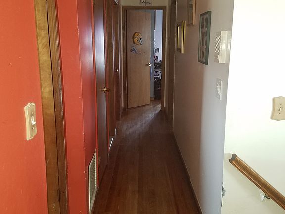 2nd floor hallway