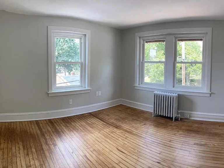 306 W Freedley St — Photo 22