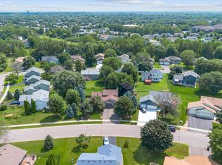 6601 89th Ave N, Brooklyn Park, MN 55445