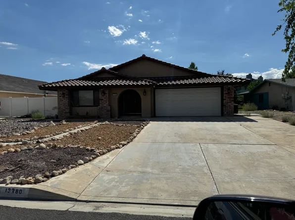 13980 Driftwood Dr, Victorville, CA 92395