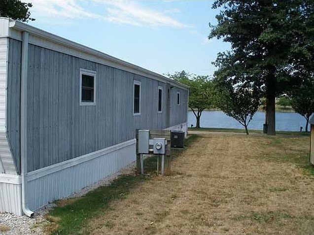2nd image of 6 Park East Mobile Ct