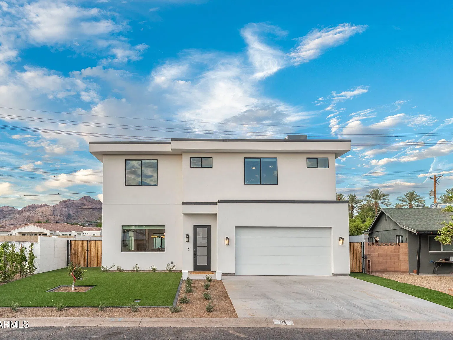 4 bed, 3.5 bath, 3424 sqft, $13,500 — Photo 3