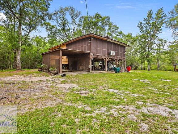 2nd image of 10 Cabin Rd