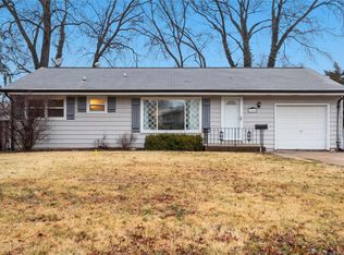 7461 Rockwood Dr, Saint Louis, MO
