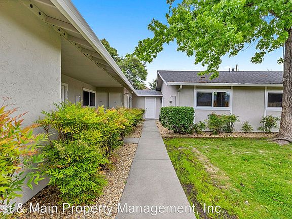 2nd image of 322 S Minahen St #11100289