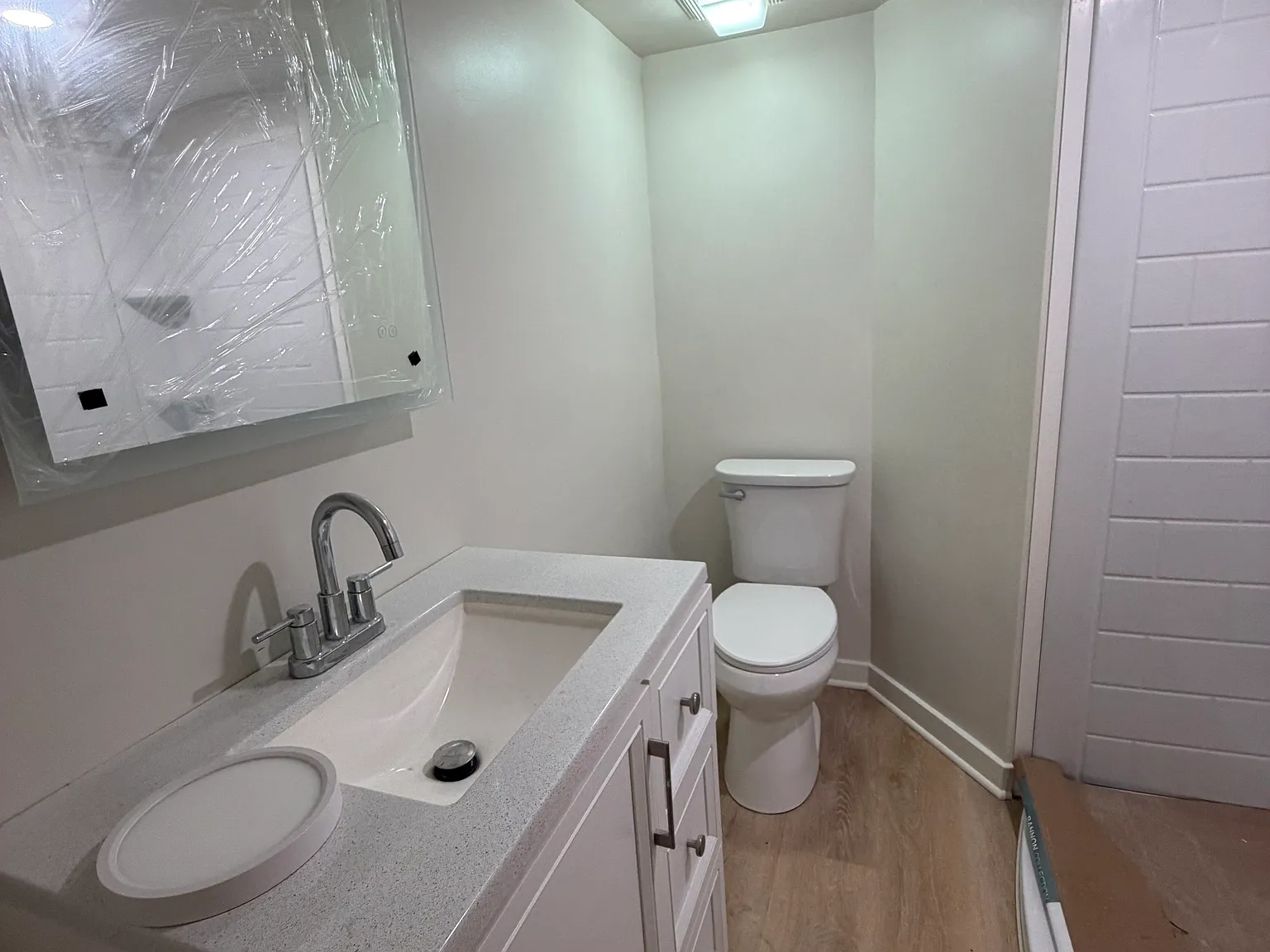 2 bed, 1100 sqft, $1,800 — Photo 2