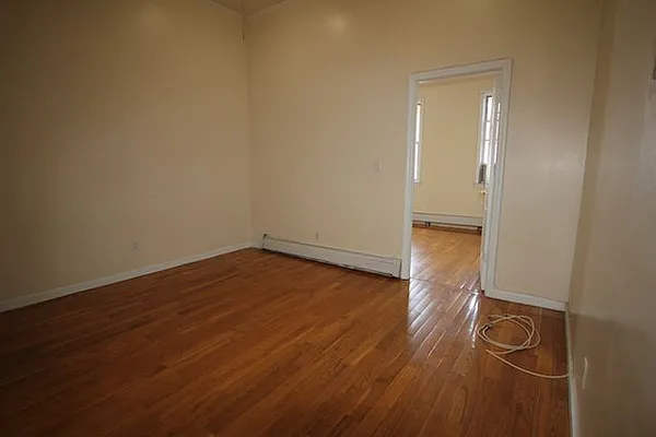 Rented by Capri Jet Realty Corp | media 31