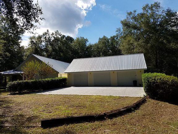 2nd image of 8150 SE 64th St