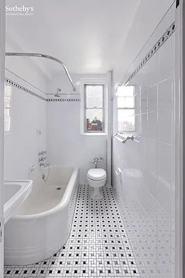 Rented by Sotheby's International Realty | media 13