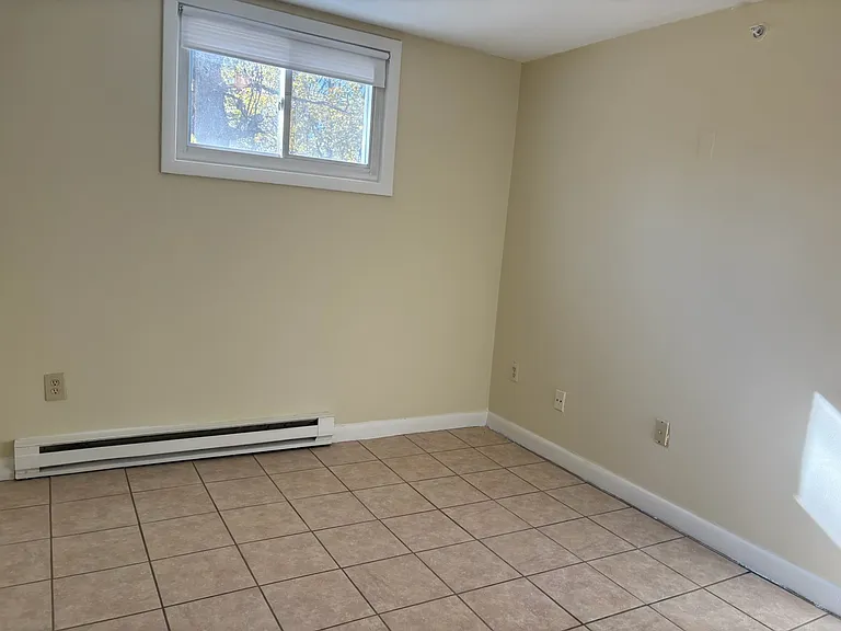 35 Fairmount Place Apartments — Photo 4