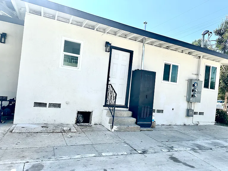 1220 W Shorb St #628 — Photo 8