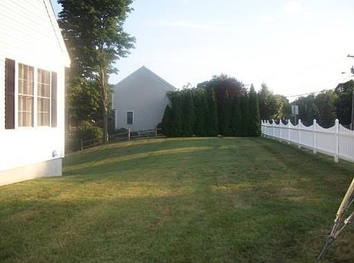 2nd image of 448 Broad St