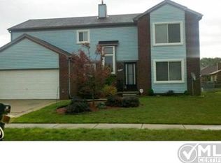54832 Bradshaw Dr, New Baltimore, MI
