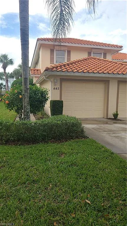 3 bed, 2.0 bath, 1656 sqft, $4,000 — Photo 1