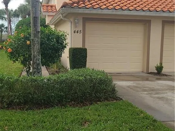 445 Robin Hood Cir Unit 201, Naples, FL 34104