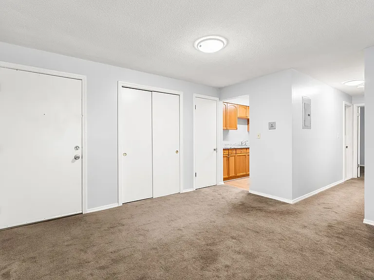 180 Main St #C55 — Photo 9