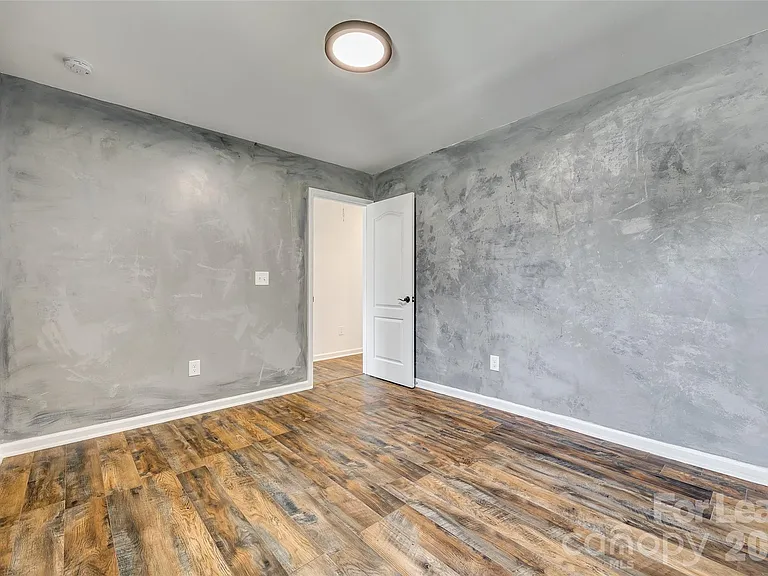 1131 Ava Trail Ln — Photo 27