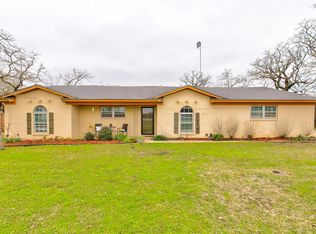 3335 Forrest Ln, Joshua, TX 76058