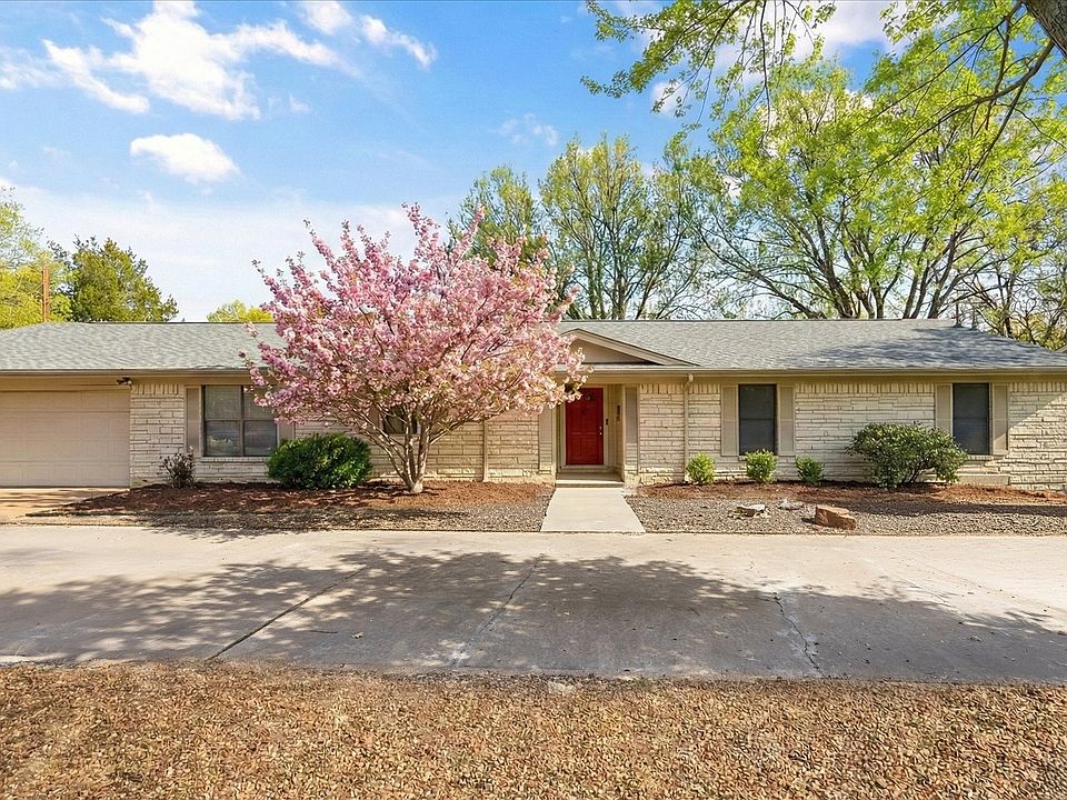 1st image of 5105 Fairway Cir