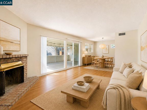 2nd image of 1766 Oakmead Dr