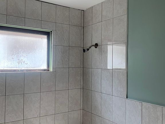 3rd image of 78 Andover Ave #1