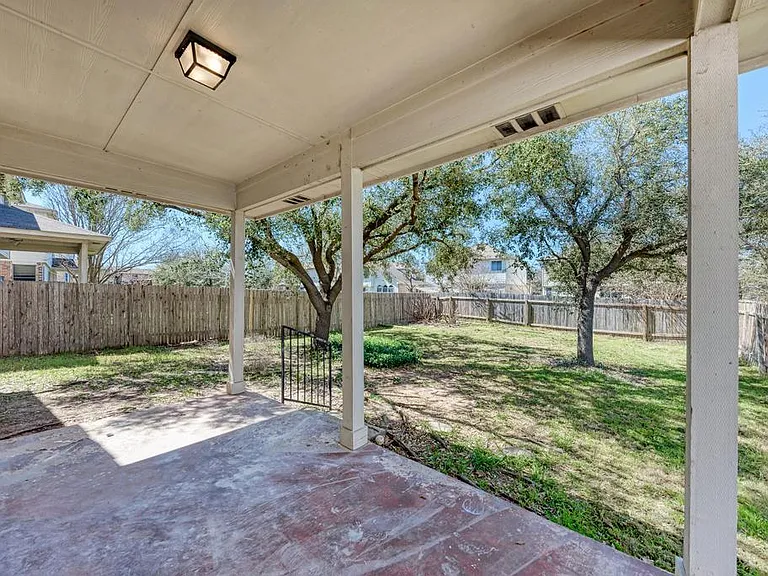 14428 Lilley Brook Cv — Photo 28