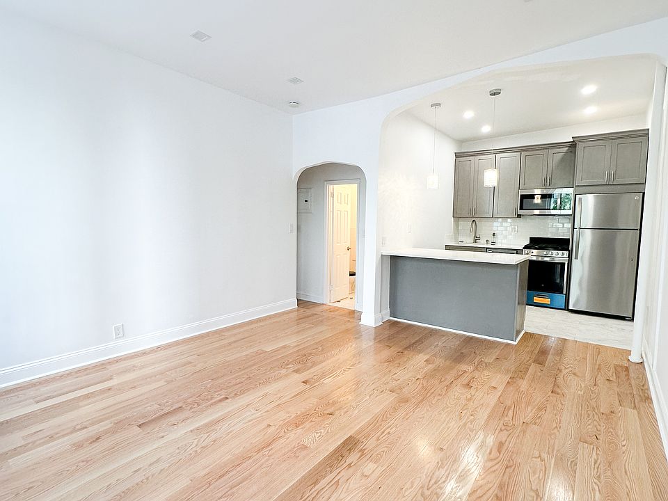 1st image of 1226 2nd Ave APT 1A