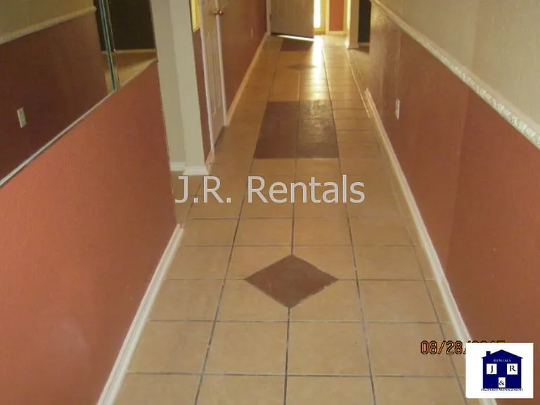 5510 Shawn Dr — Photo 87