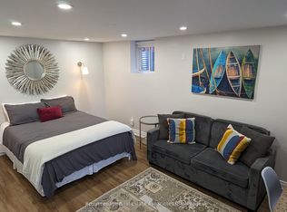6275 Maple Gate Cir #BASEMENT, Mississauga, ON L5N 7A7