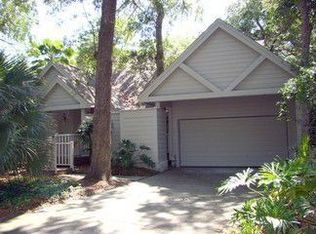 30 Laurel Oak Rd, Fernandina Beach, FL 32034