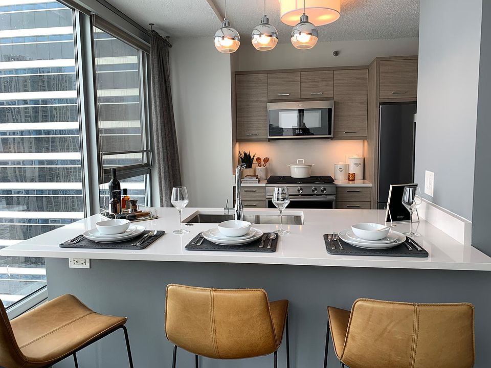 1st image of 233 N Canal St #3514