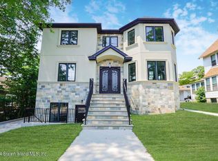 24 Goff Ave #1, Staten Island, NY 10309