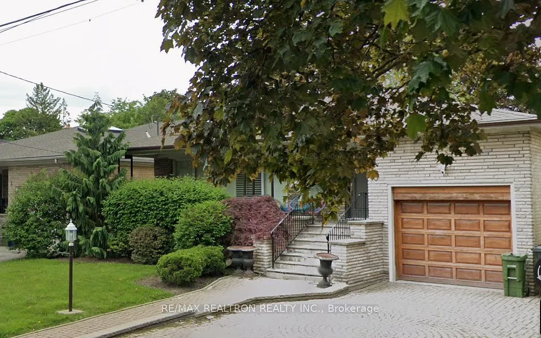 4 bed, $5,000 — Photo 1