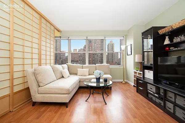 Sold by Sotheby's International Realty | media 12