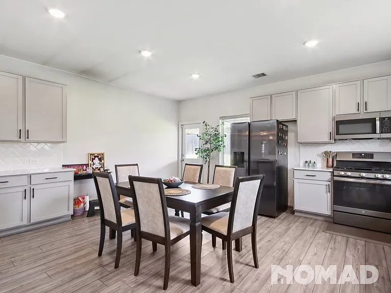 18632 Birch Orchard Ct — Photo 12