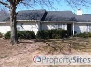 22 Retriever Ln, Greenville, SC 29607