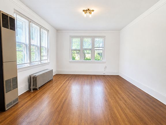 5th image of 1 Brucemont Cir #1