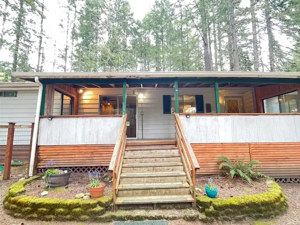 171 N Mt Jupiter Drive, Hoodsport, WA 98548