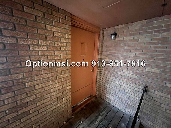 3rd image of 726 S 55th St APT 7